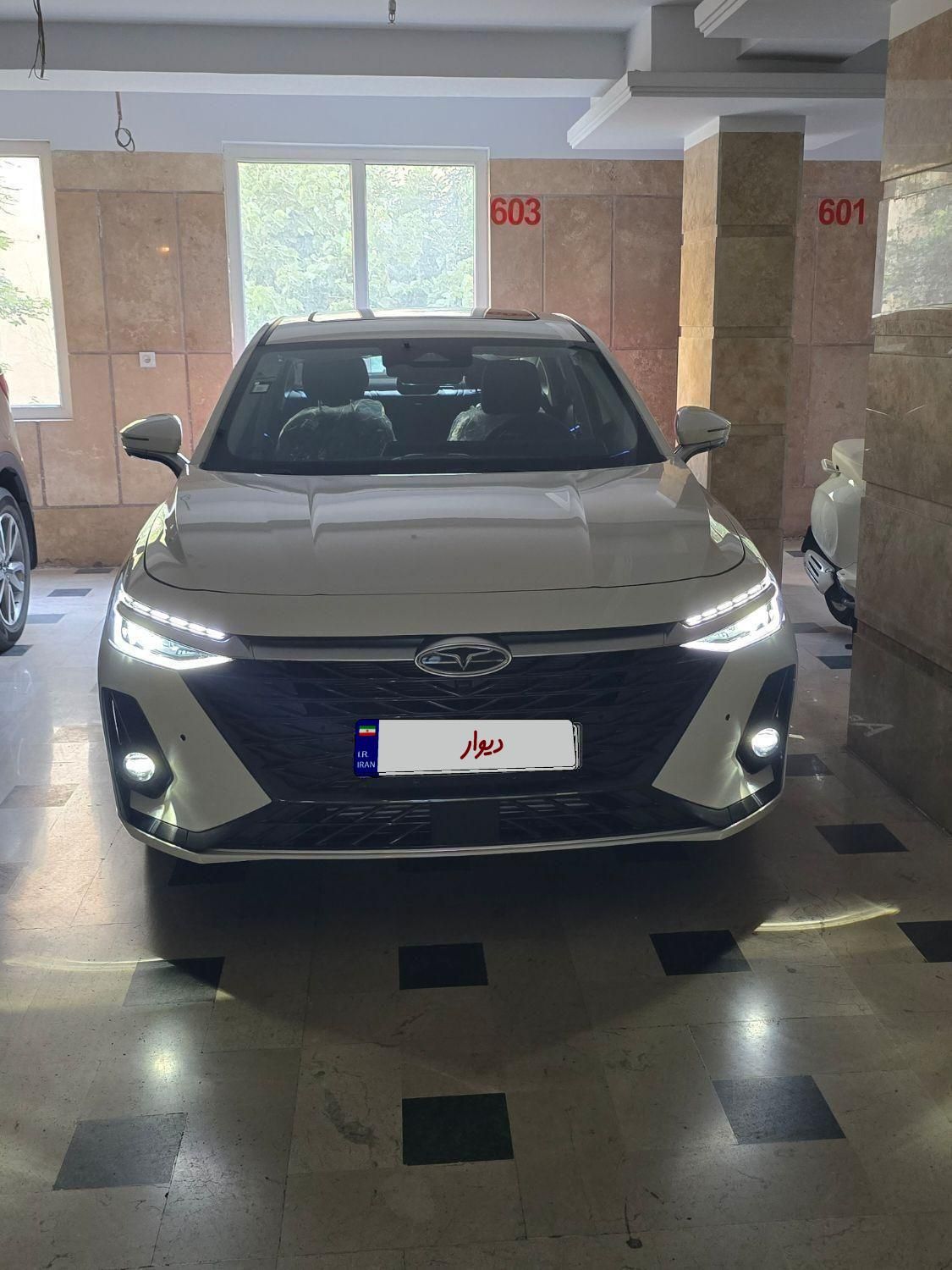 خودرو فونیکس، آریزو 8 آگهی ann_18680308