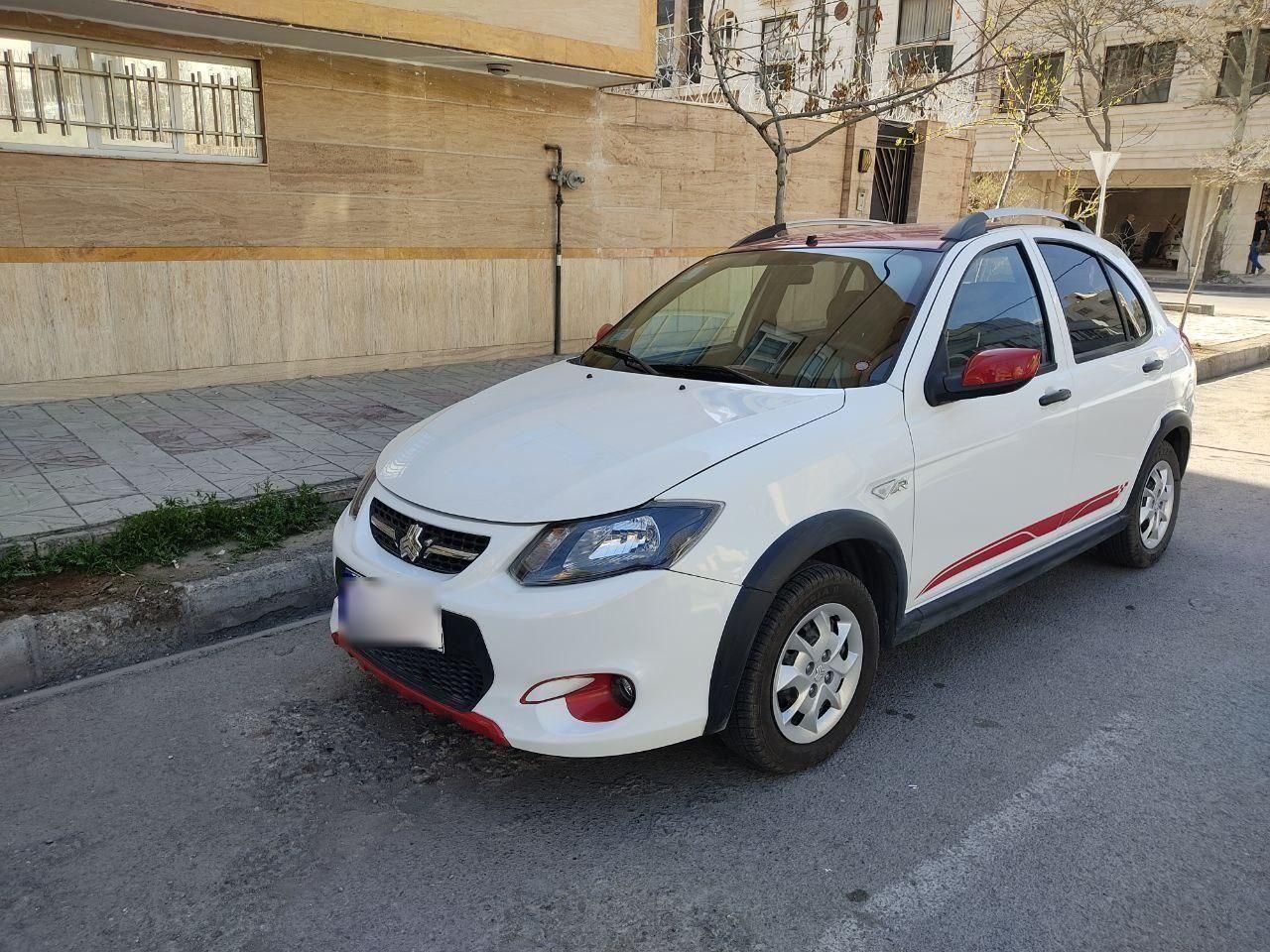 خودرو کوییک، R آگهی ann_18680341