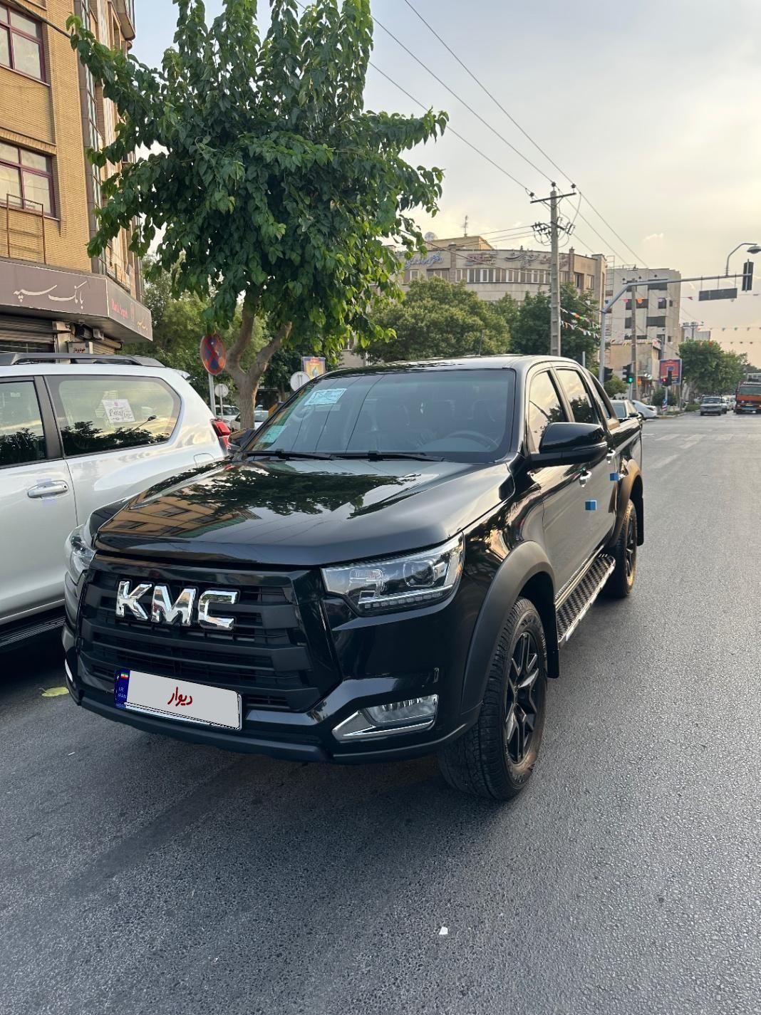 خودرو کی ام سی، T8 آگهی ann_18682136