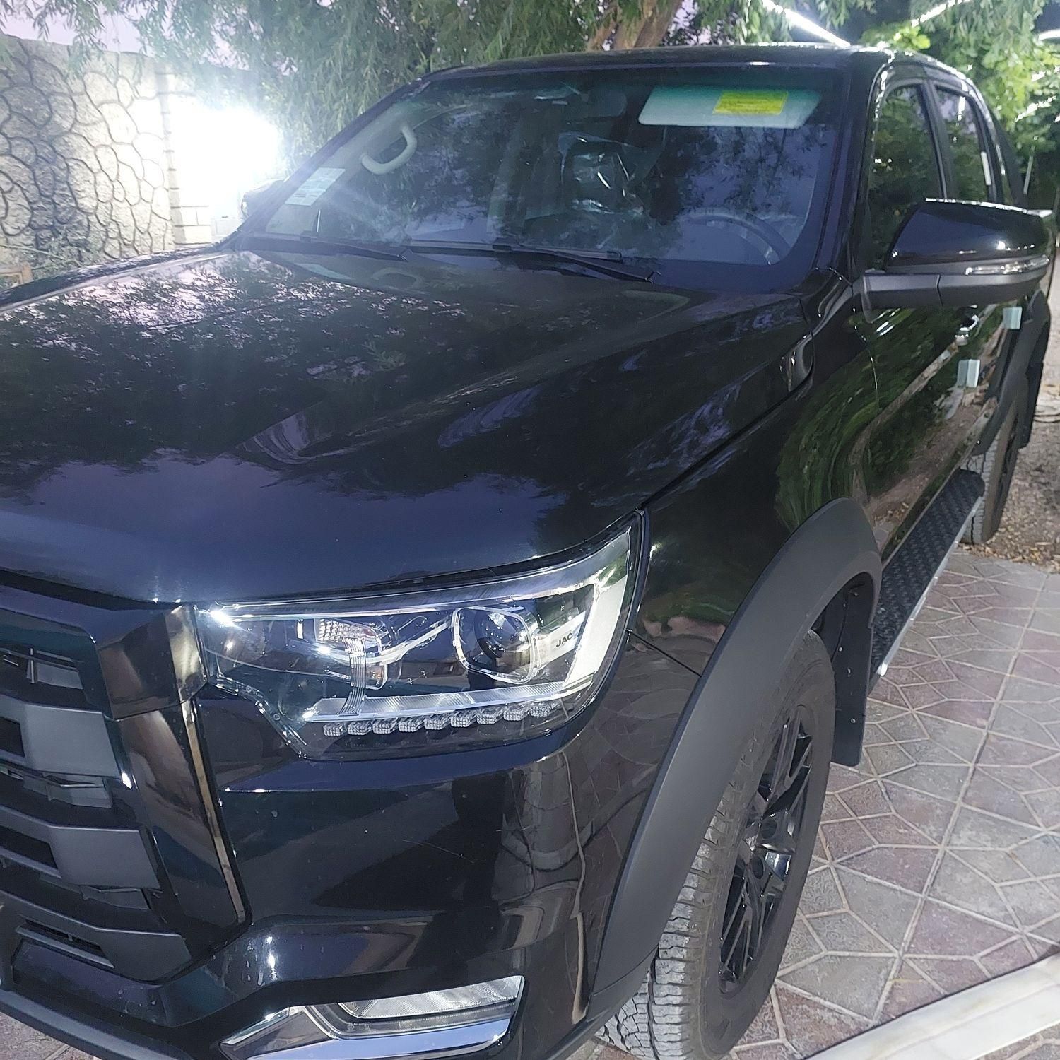خودرو کی ام سی، T8 آگهی ann_18682155