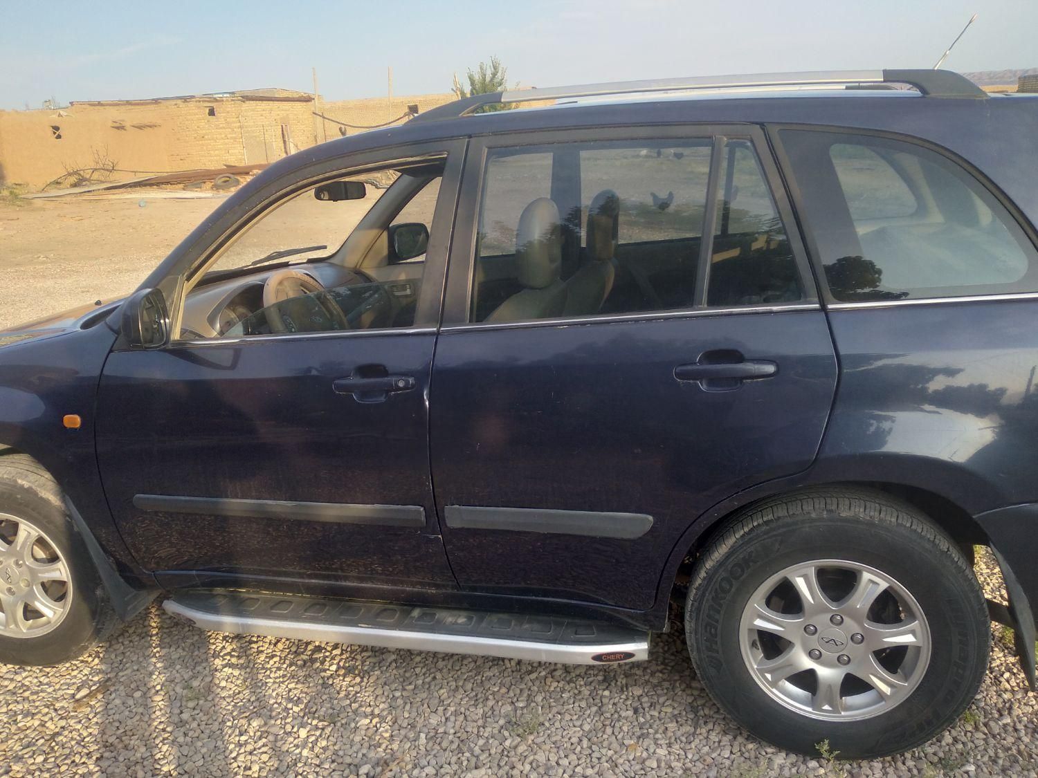 خودرو ام وی ام، X33 آگهی ann_18684111