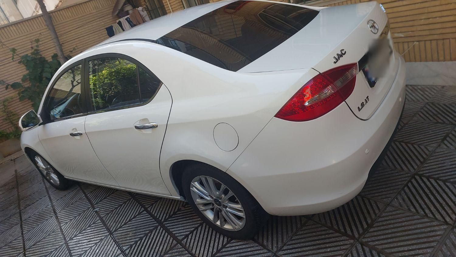 جک J5 اتوماتیک - 1394