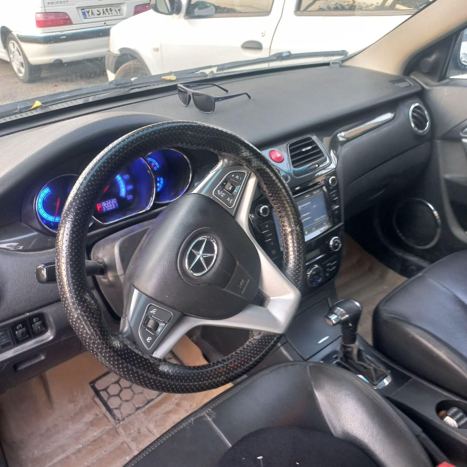 جک J5 اتوماتیک - 1394