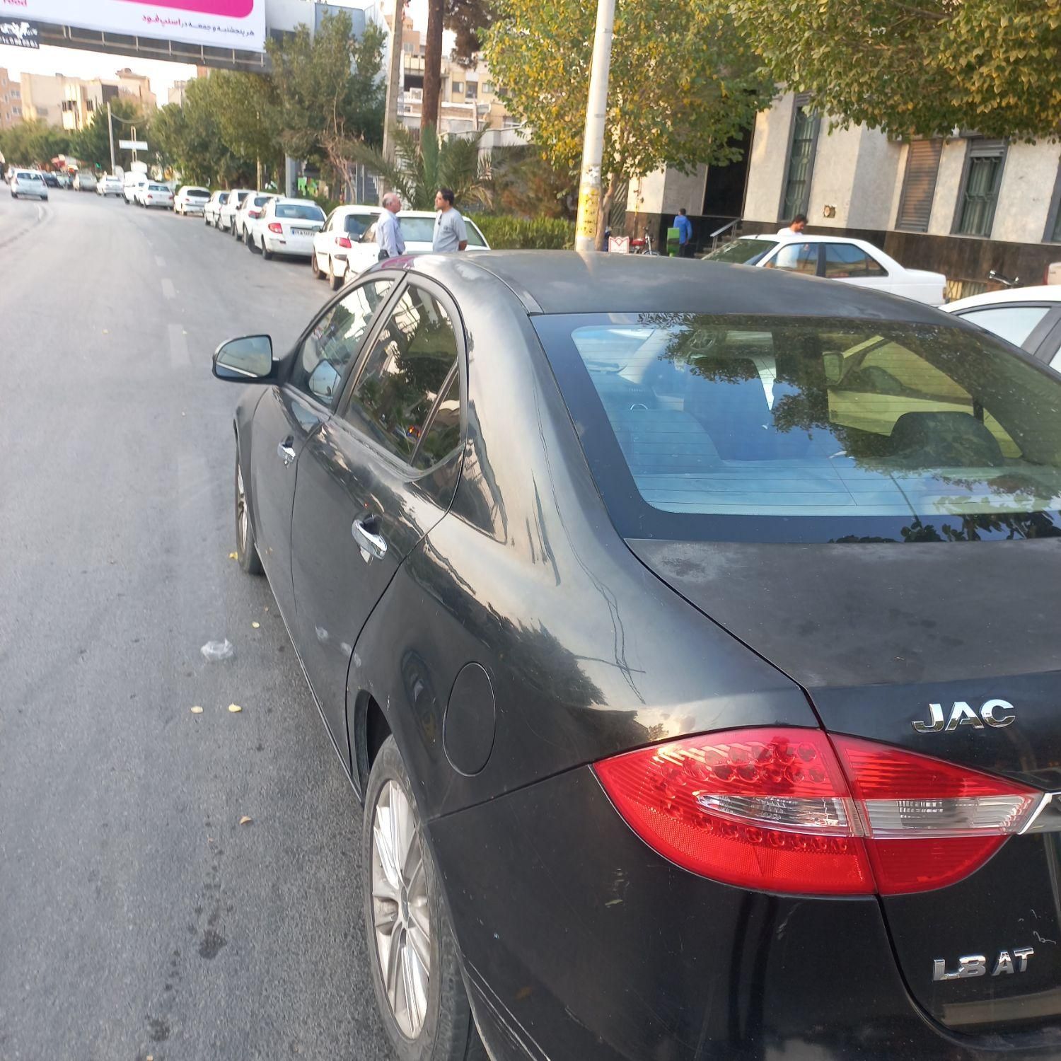 جک J5 اتوماتیک - 1394