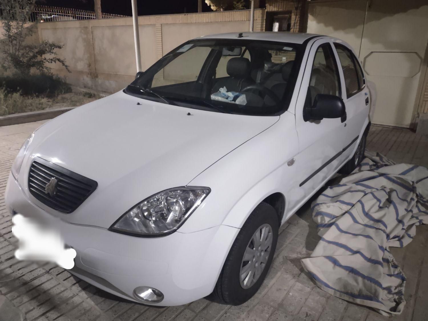 تیبا صندوق دار SX - 1399