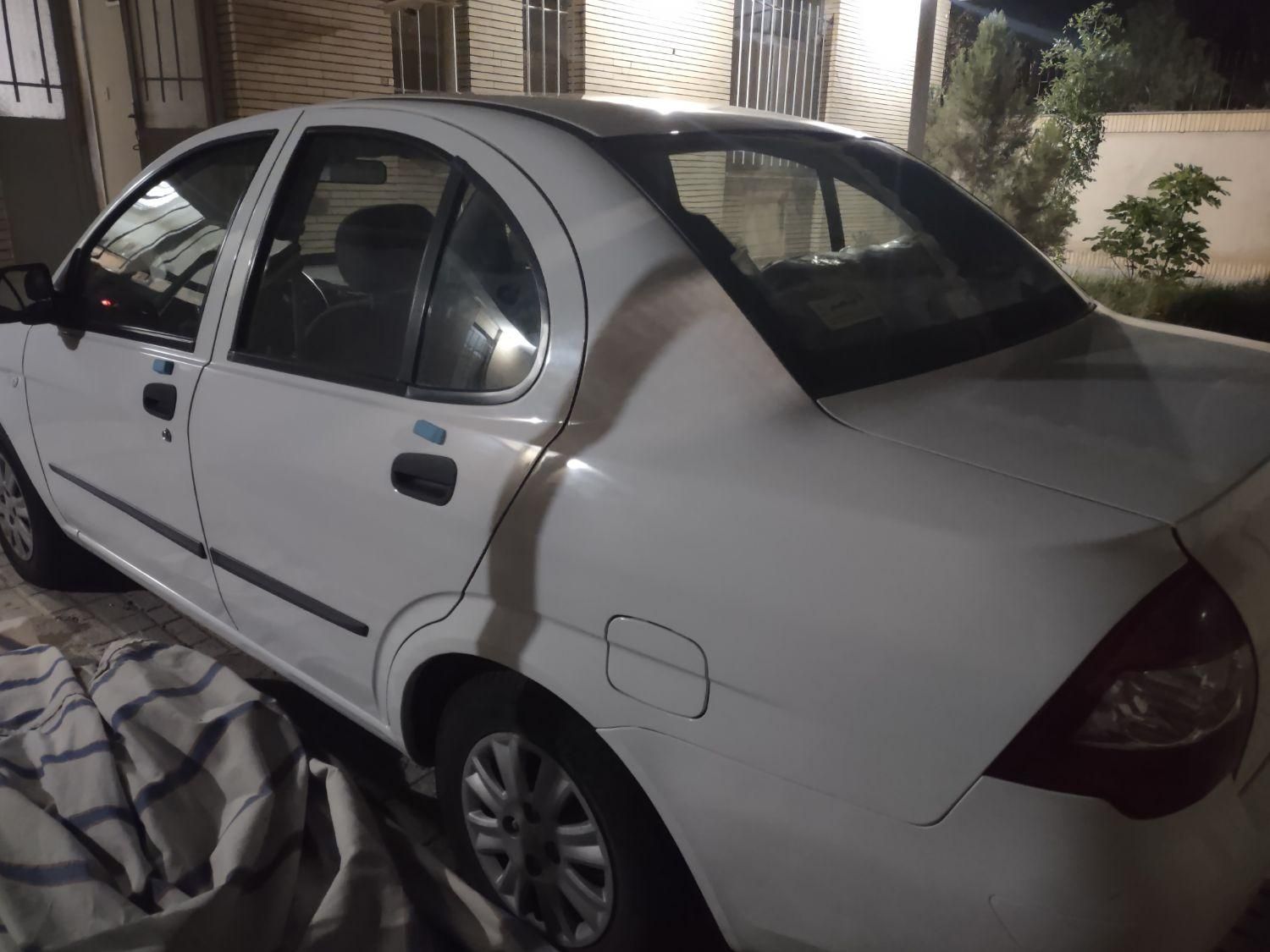 تیبا صندوق دار SX - 1399