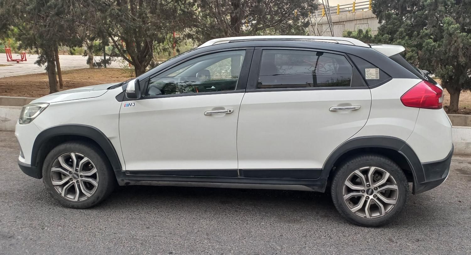 ام وی ام X22 دنده ای اسپرت اکسلنت - 1396