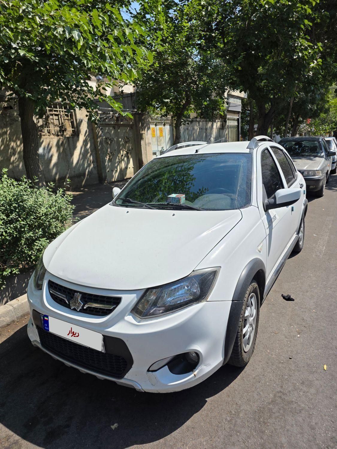 خودرو کوییک، معمولی آگهی ann_18688111