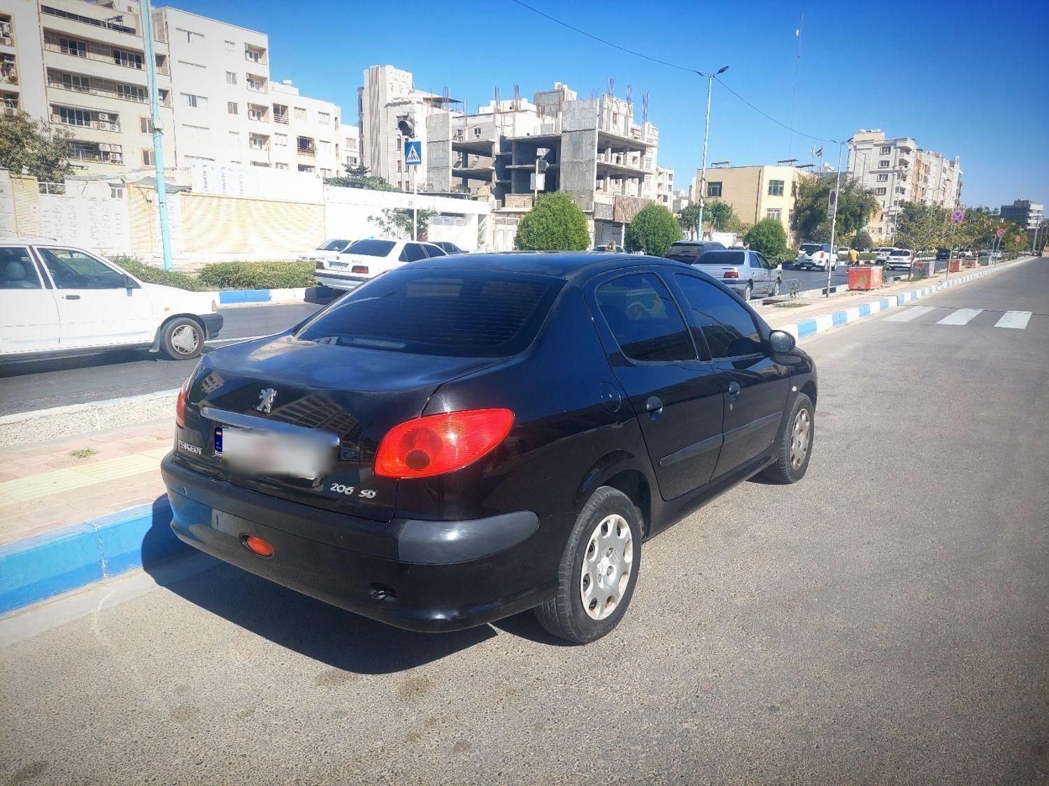 پژو ۲۰۶ صندوق دار v8 - 1395