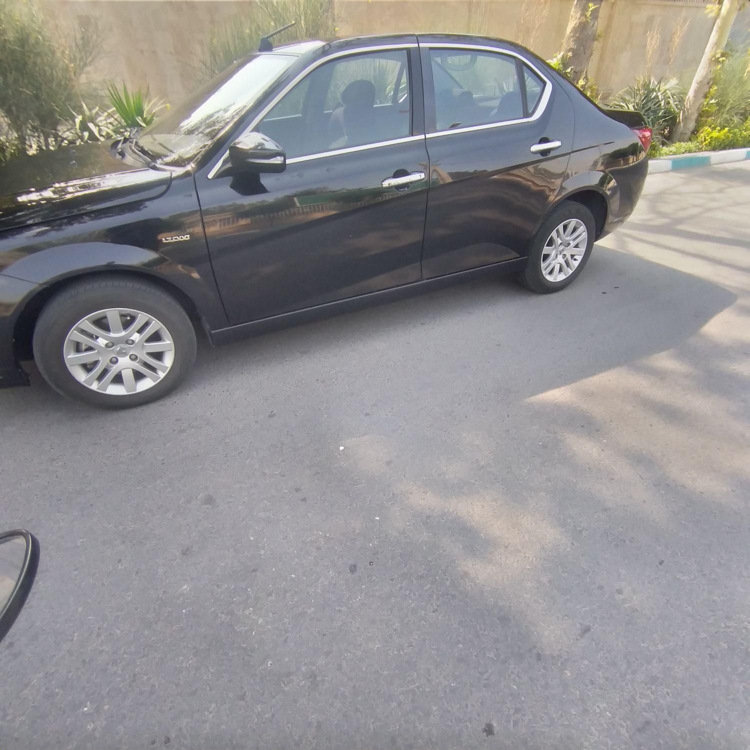 دنا پلاس تیپ ۲ سانروف ۴ ایربگ - 1399