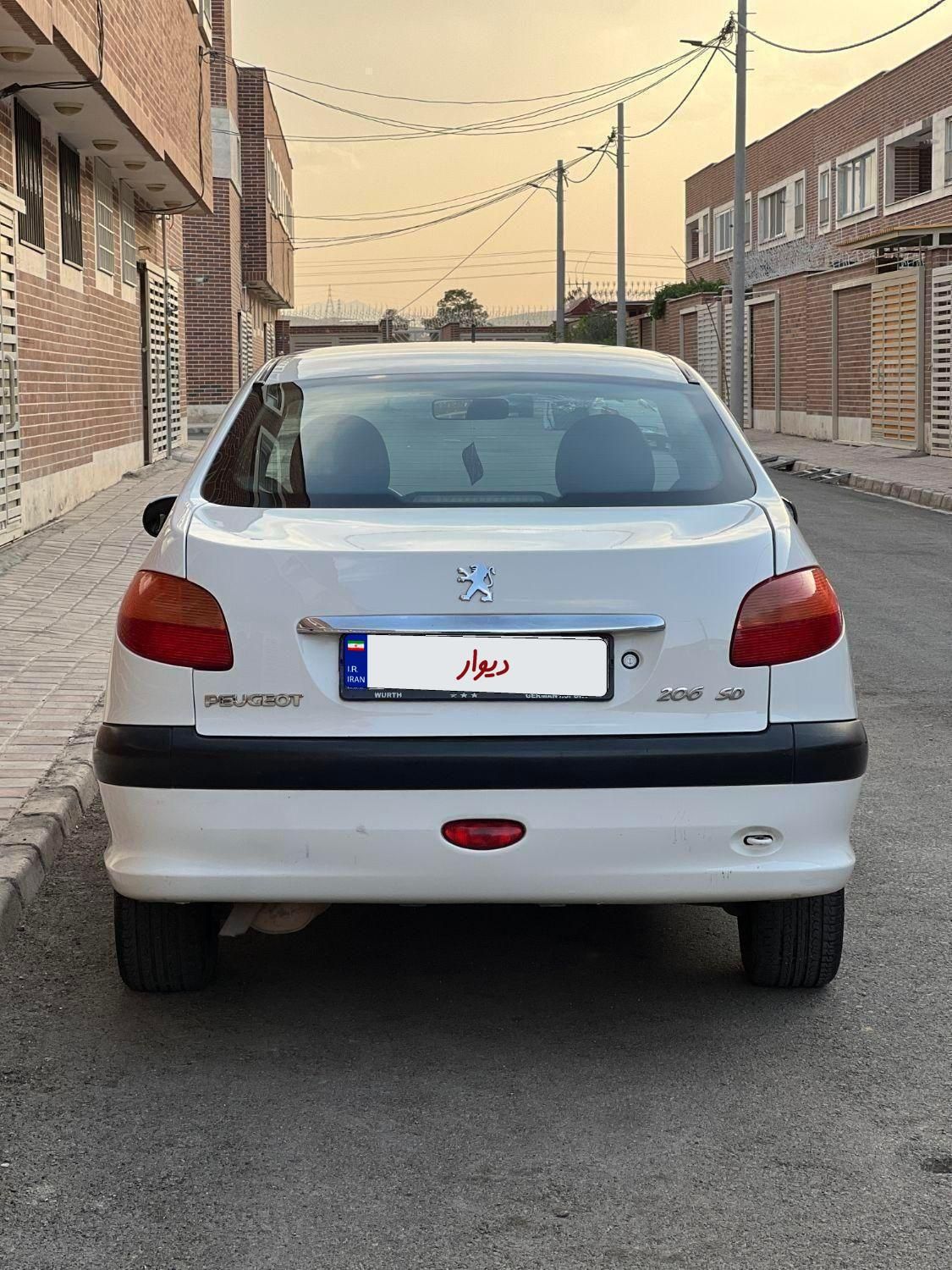 پژو ۲۰۶ صندوق دار v20 - 1389