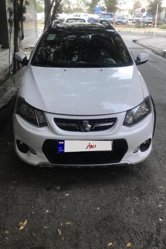خودرو کوییک، معمولی آگهی ann_18688742