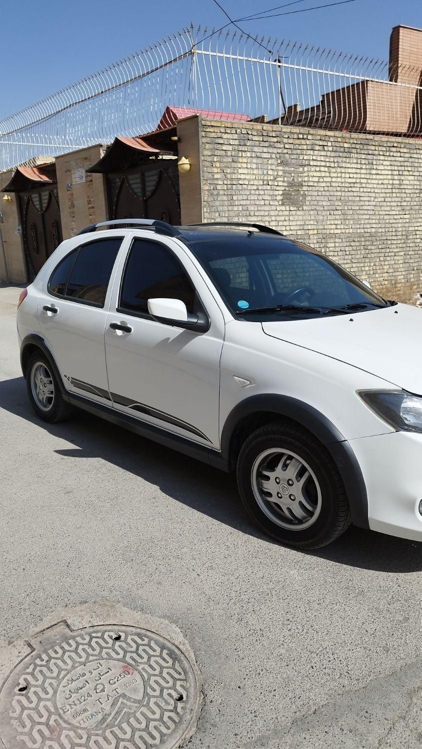 کوییک R دنده‌ای - 1401