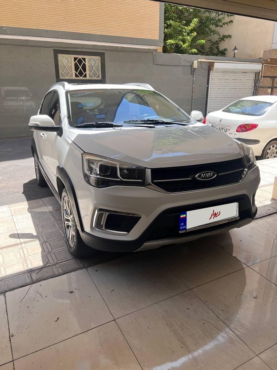 ام وی ام X22 اتوماتیک اسپرت - 1396