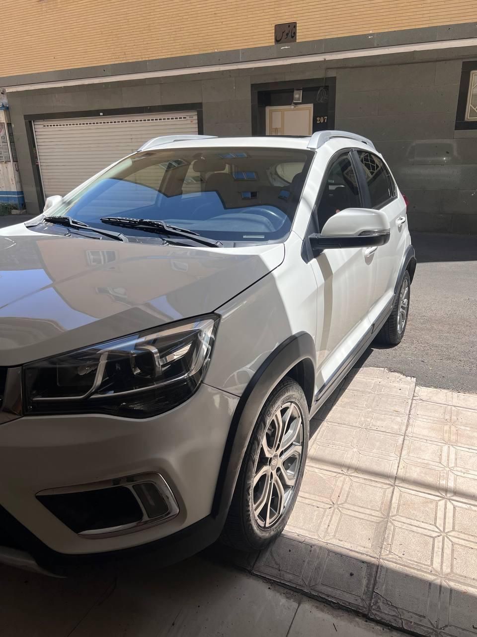 ام وی ام X22 اتوماتیک اسپرت - 1396