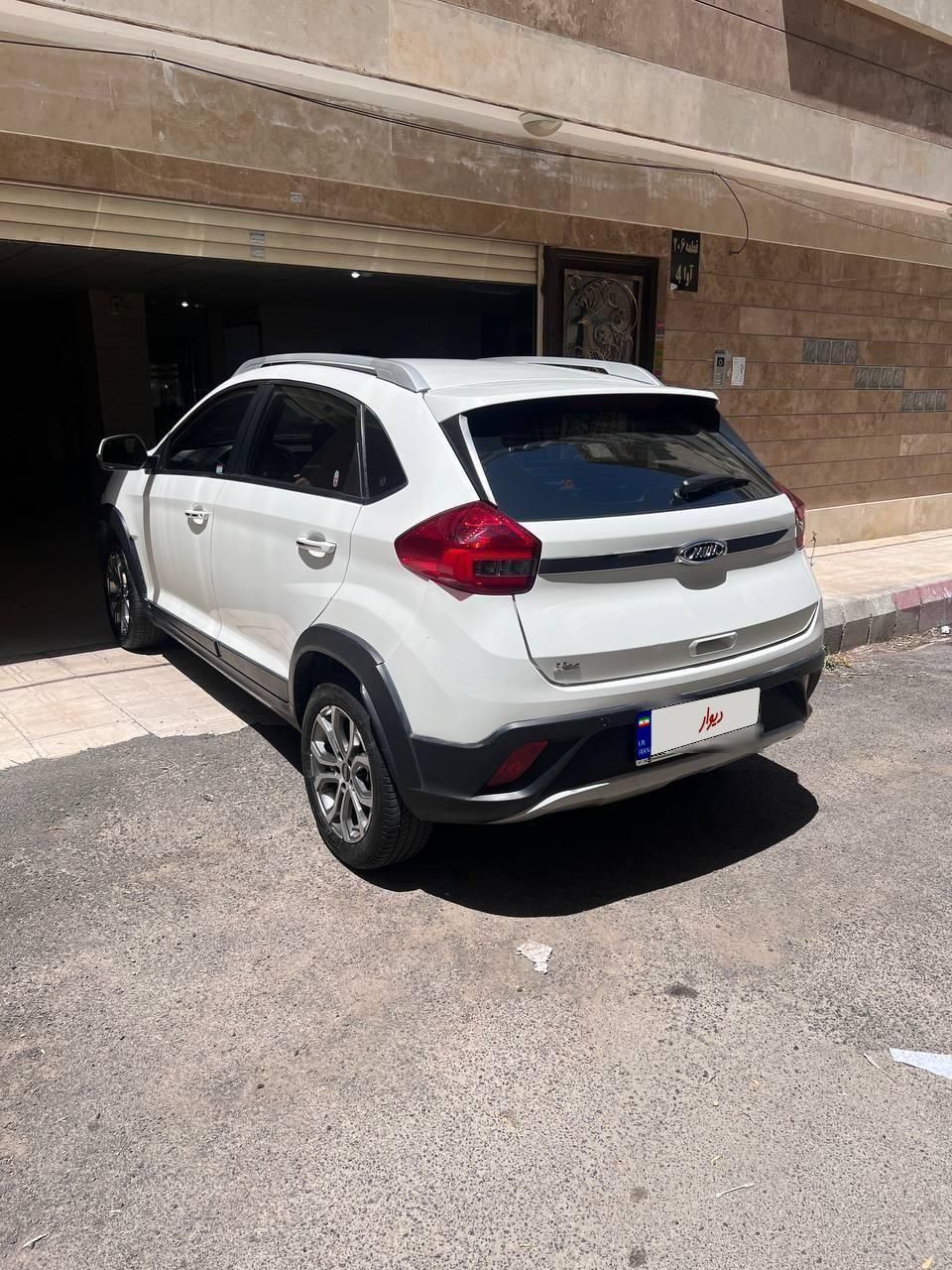 ام وی ام X22 اتوماتیک اسپرت - 1396