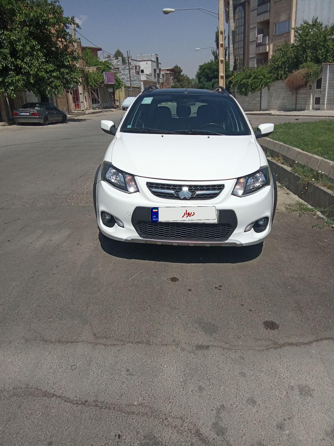 خودرو کوییک، R آگهی ann_18690385