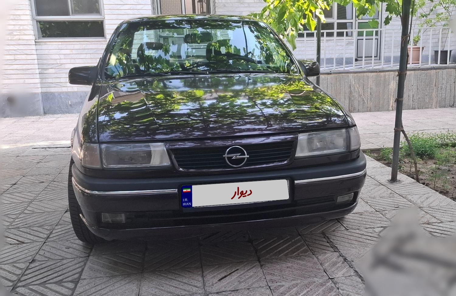 خودرو اپل، وکترا آگهی ann_18690524
