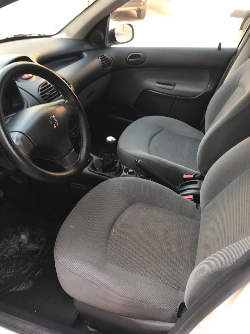 پژو ۲۰۶ صندوق دار v8 - 1400