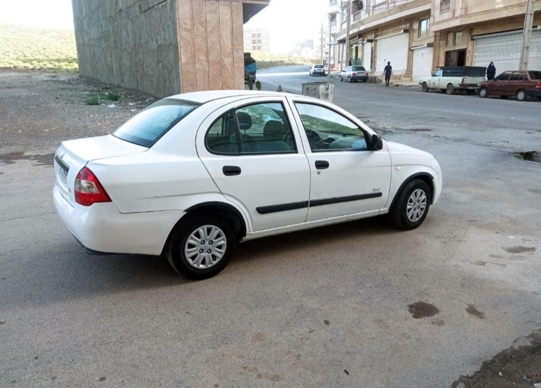 تیبا صندوق دار SX - 1393