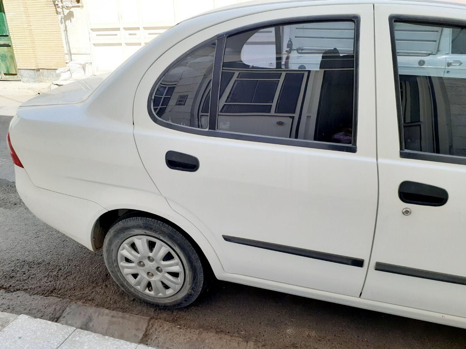 تیبا صندوق دار SX - 1399