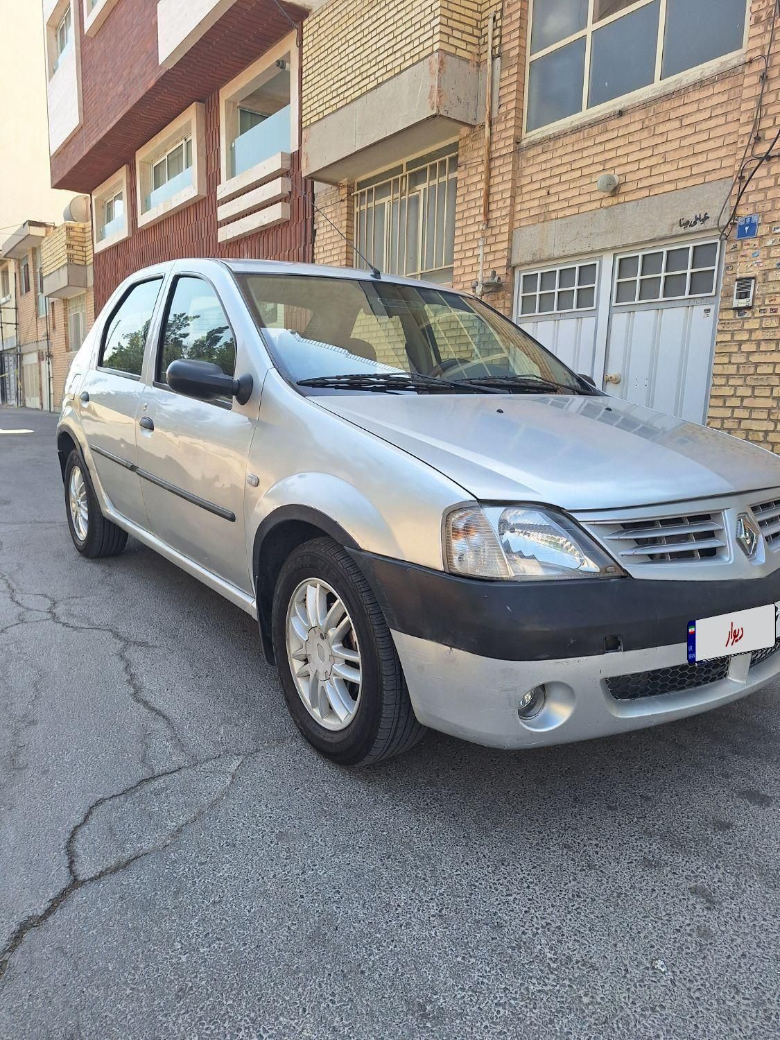 خودرو رنو، تندر 90 آگهی ann_18691677
