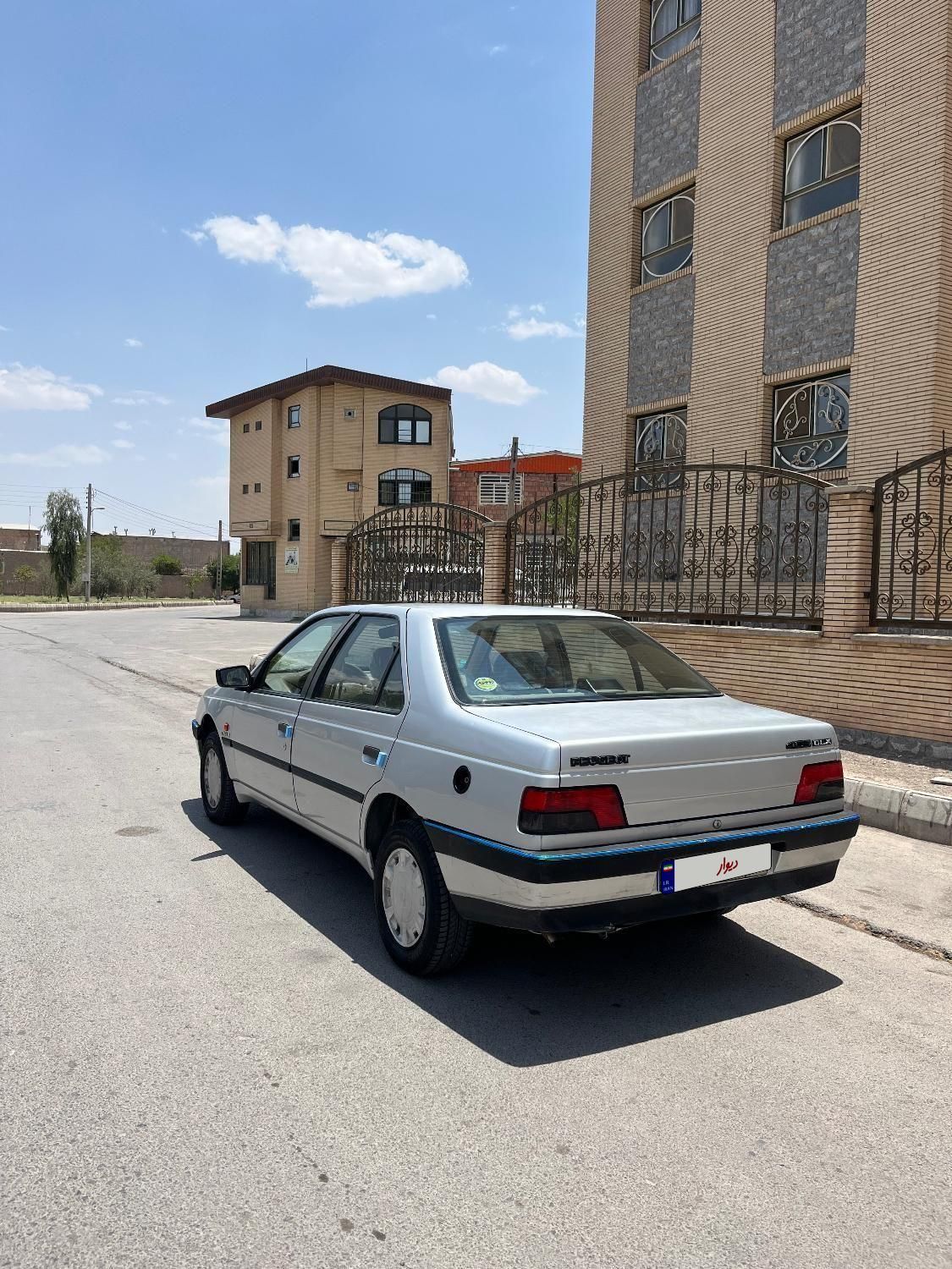 پژو 405 GLX - دوگانه سوز - 1393