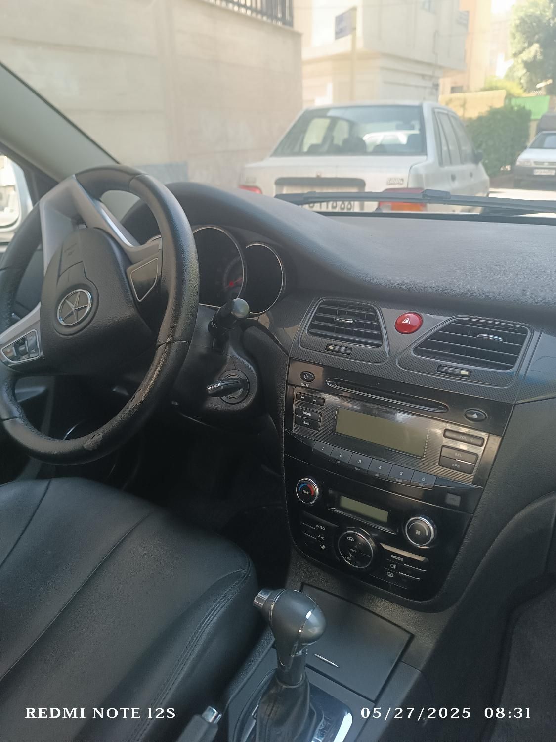 جک J5 اتوماتیک - 1394