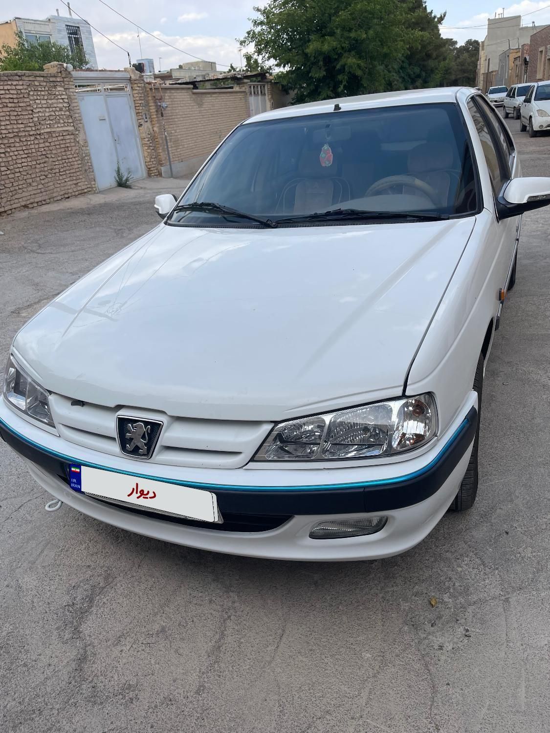 پژو پارس سال - 1392