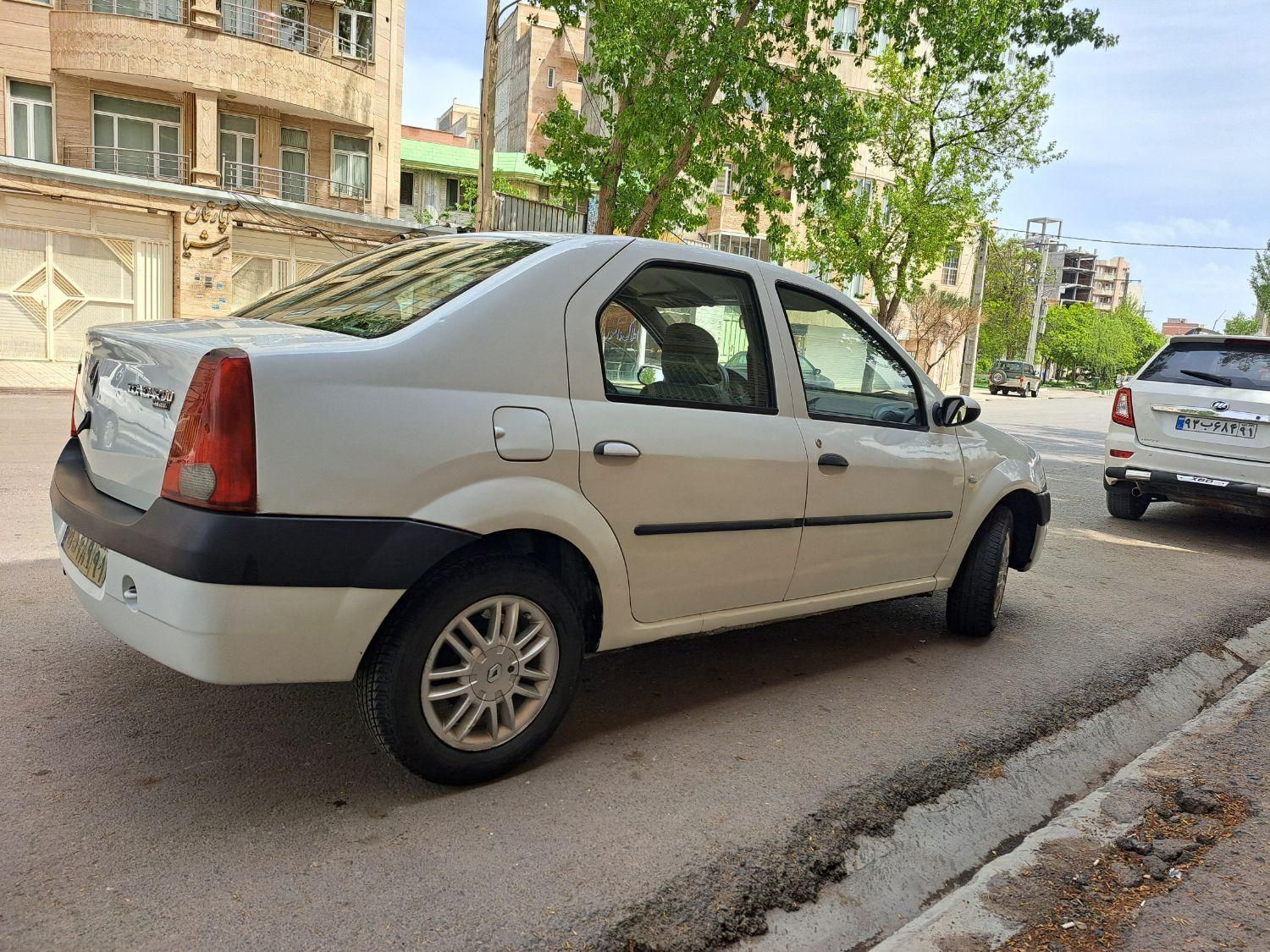 خودرو رنو، تندر 90 آگهی ann_18692123