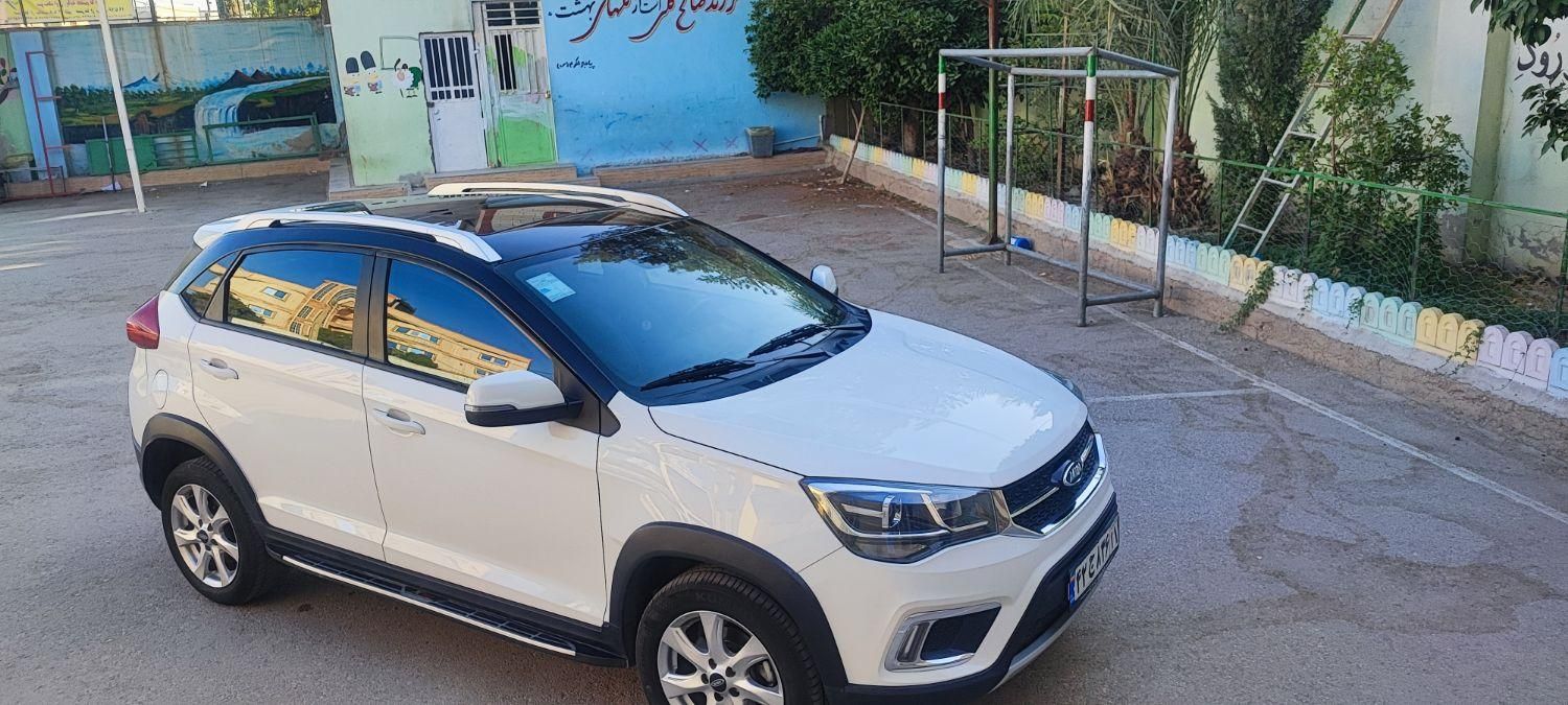 ام وی ام X22 دنده‌ای لاکچری - 1399