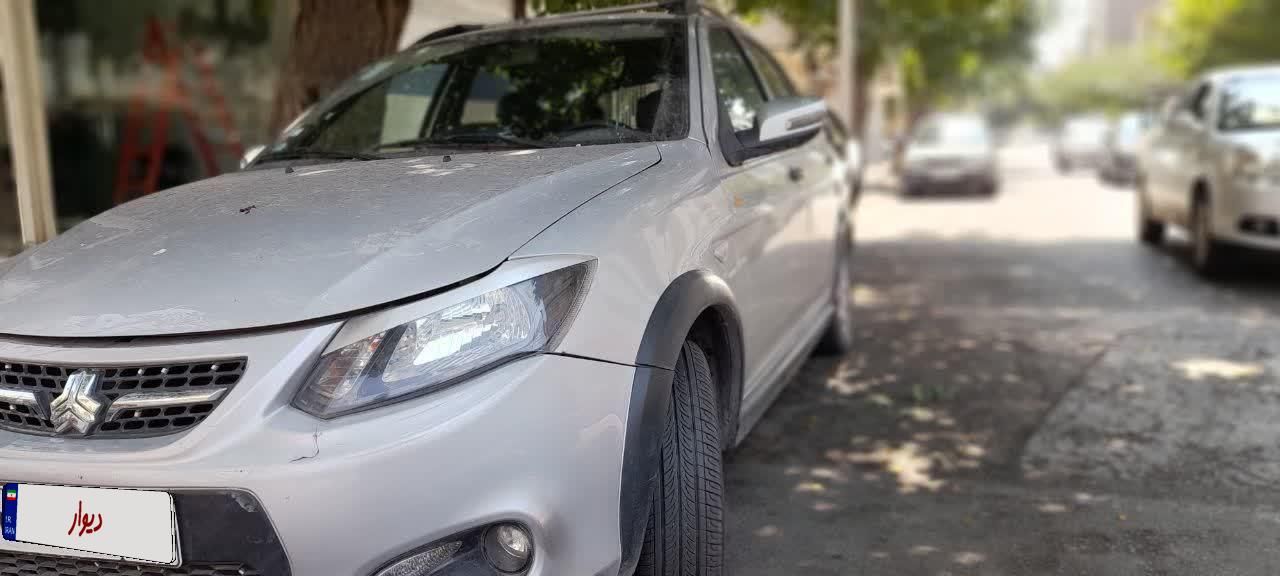 خودرو کوییک، معمولی آگهی ann_18693235
