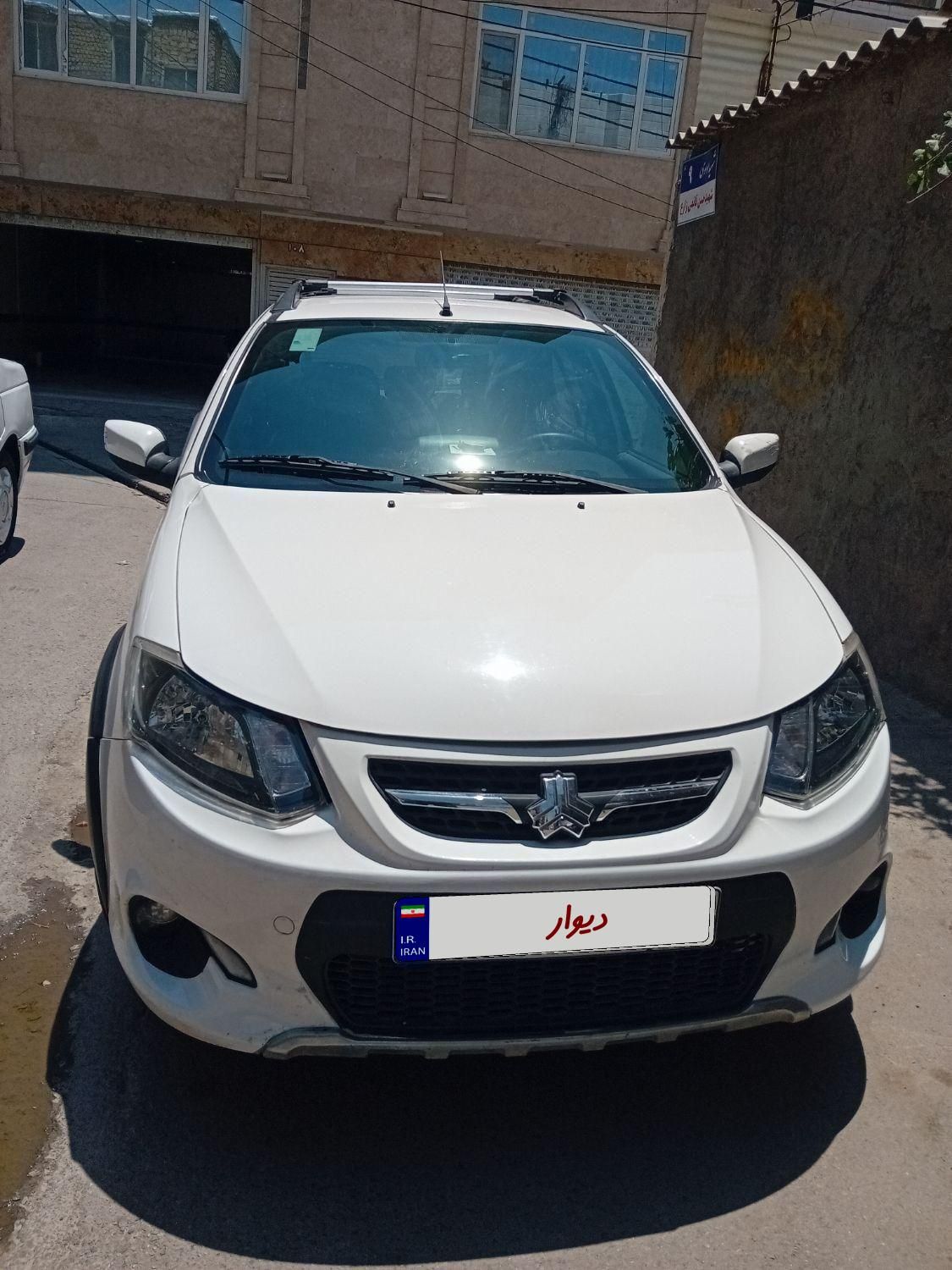 خودرو کوییک، معمولی آگهی ann_18693367
