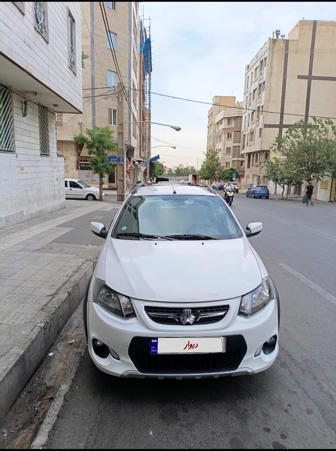 خودرو کوییک، معمولی آگهی ann_18693565