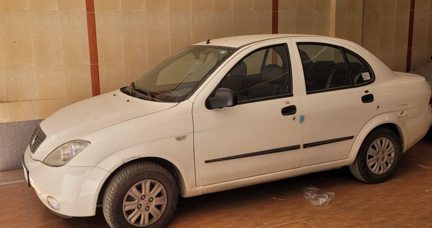 تیبا صندوق دار SX - 1400