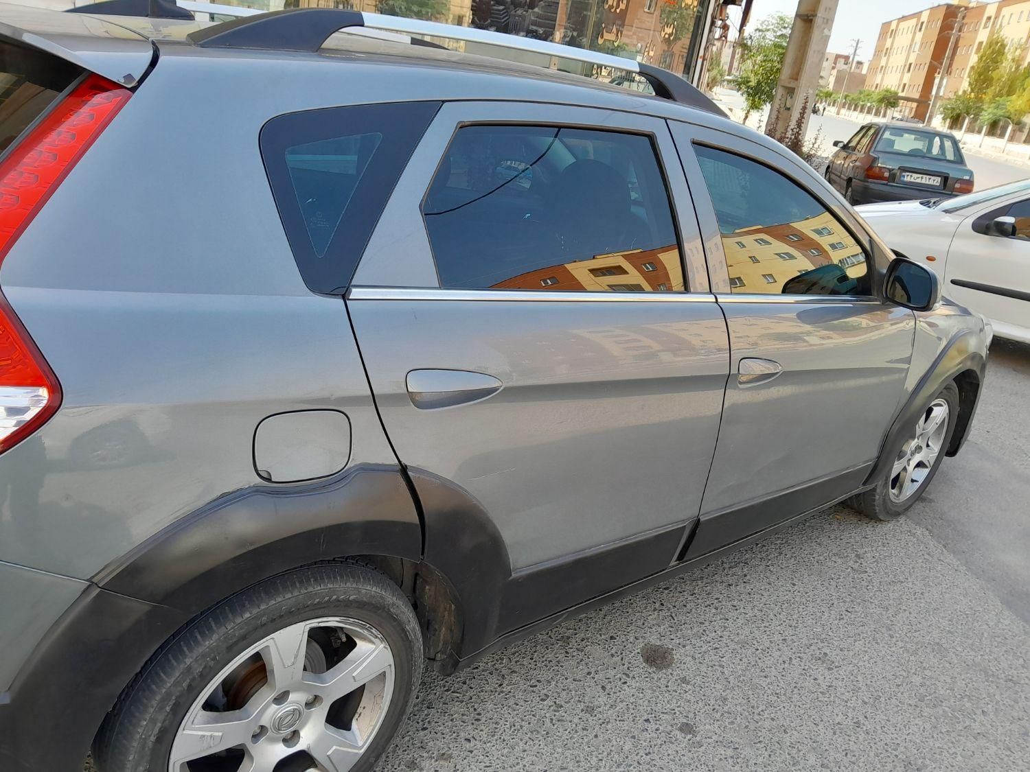 دانگ فنگ H30 کراس اتوماتیک - 1396