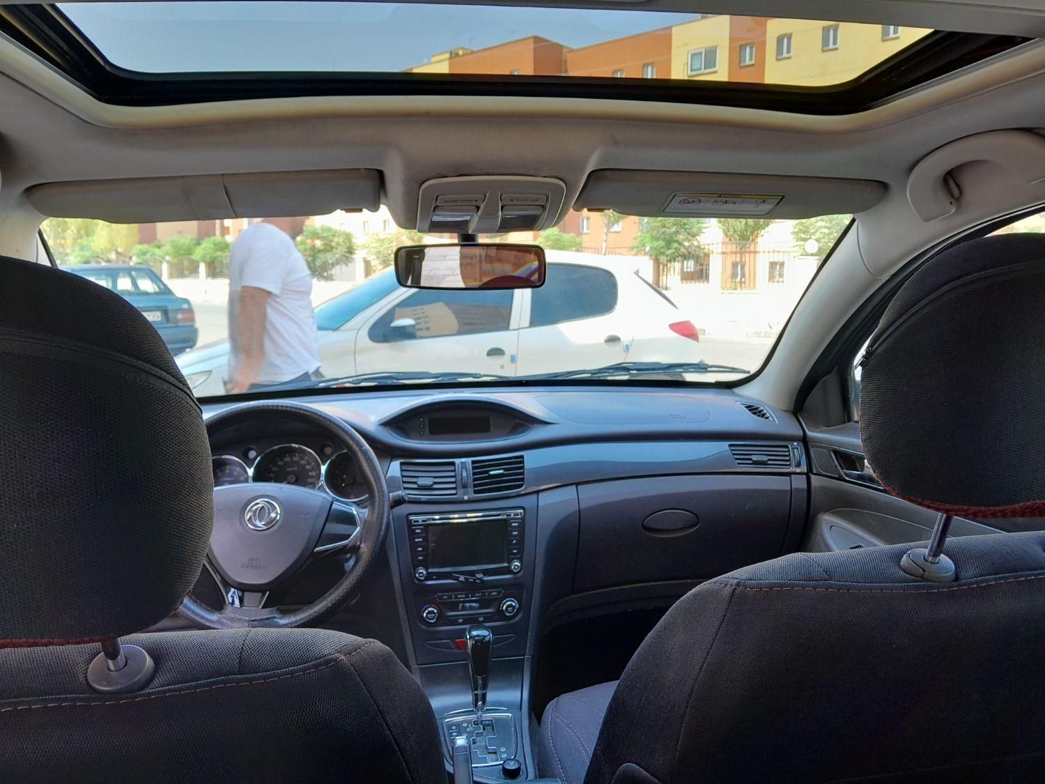 خودرو دانگ فنگ، H30 کراس آگهی ann_18693617