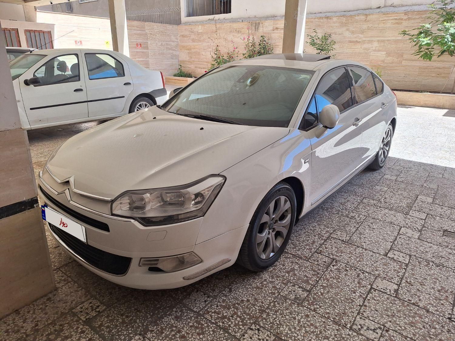خودرو سیتروئن، C5 آگهی ann_18693628