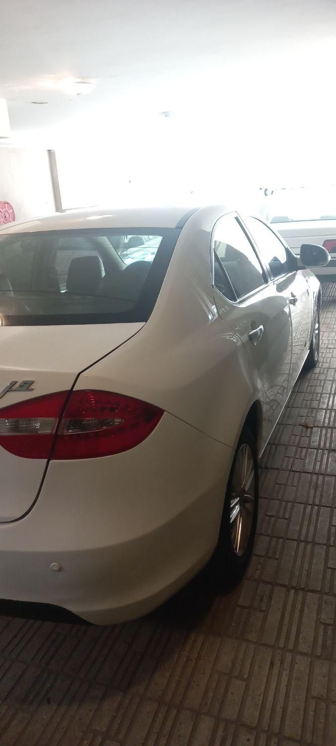 جک J5 اتوماتیک - 1396