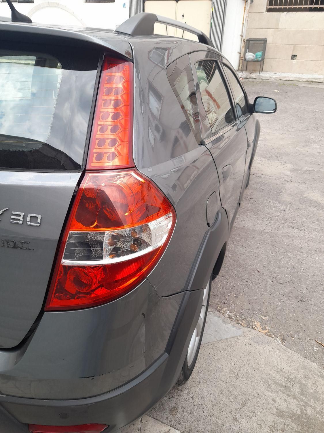 خودرو دانگ فنگ، H30 کراس آگهی ann_18694921