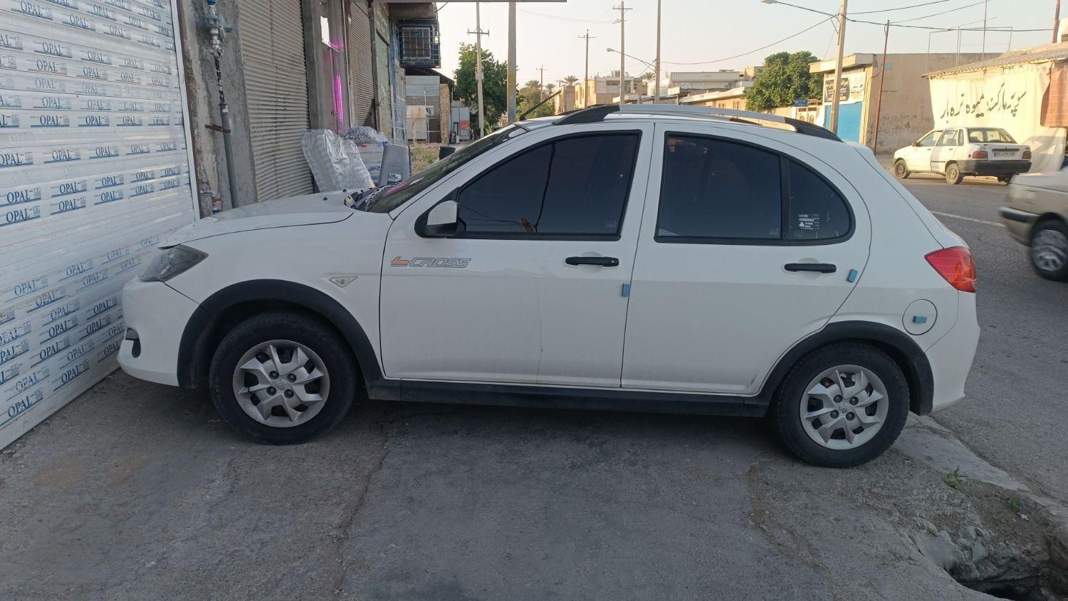 خودرو کوییک، معمولی آگهی ann_18695451