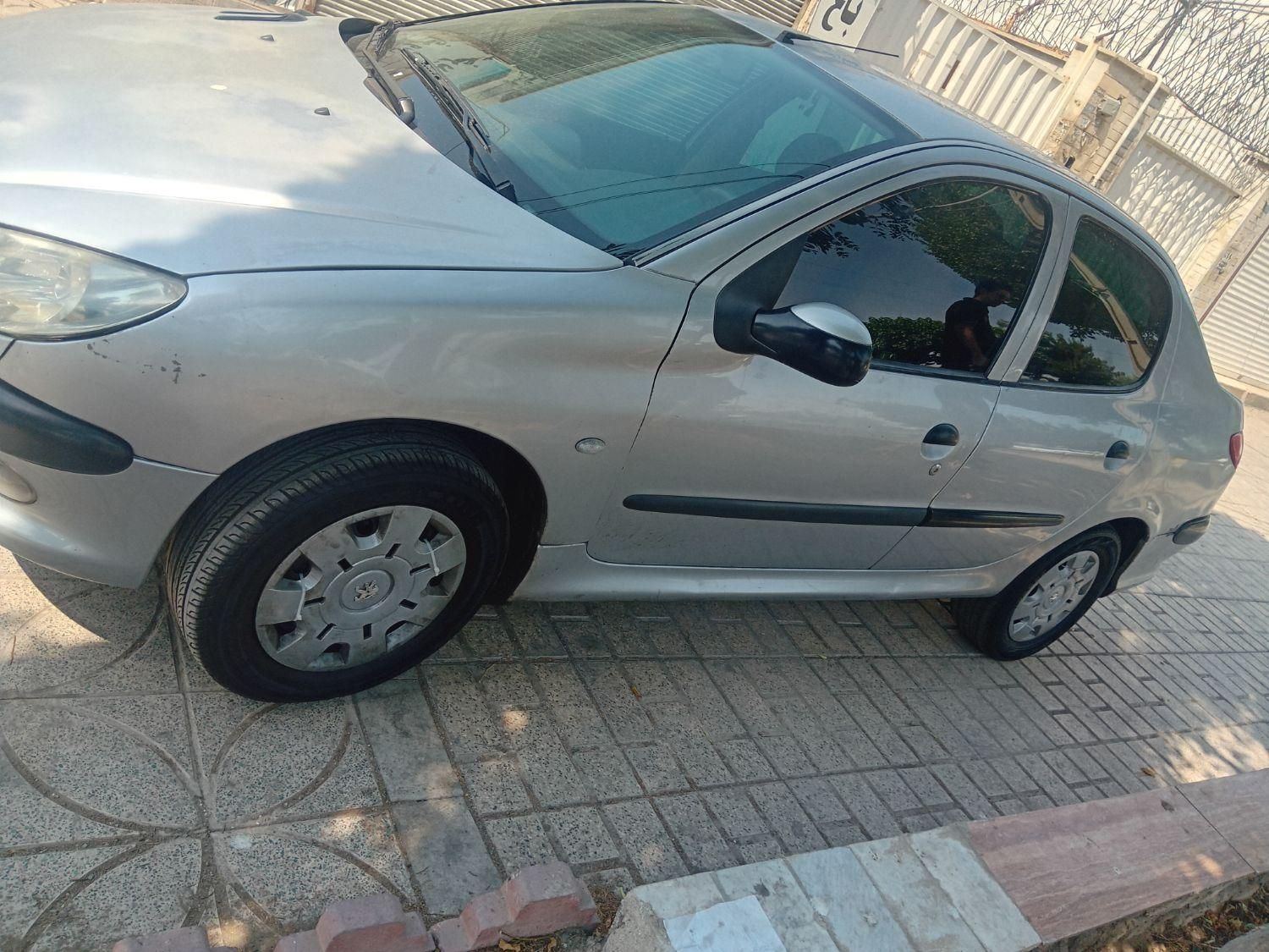 پژو ۲۰۶ صندوق دار v1 - 1386