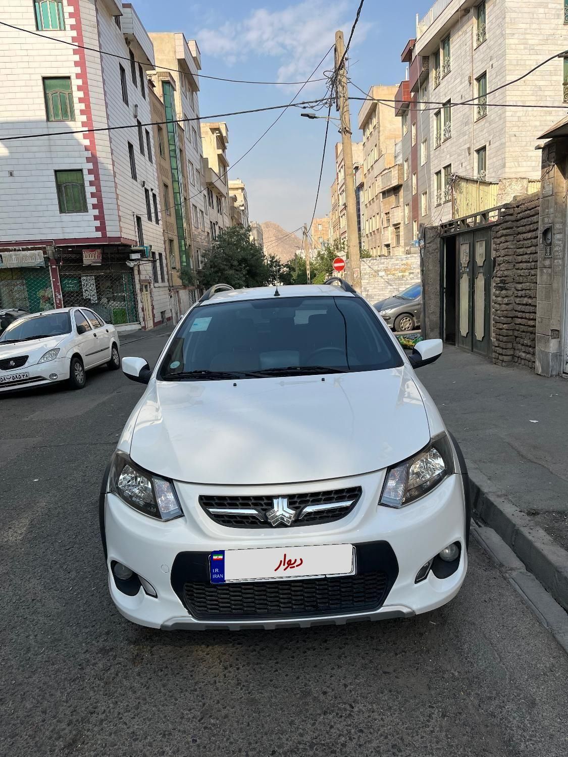 خودرو کوییک، معمولی آگهی ann_18696051