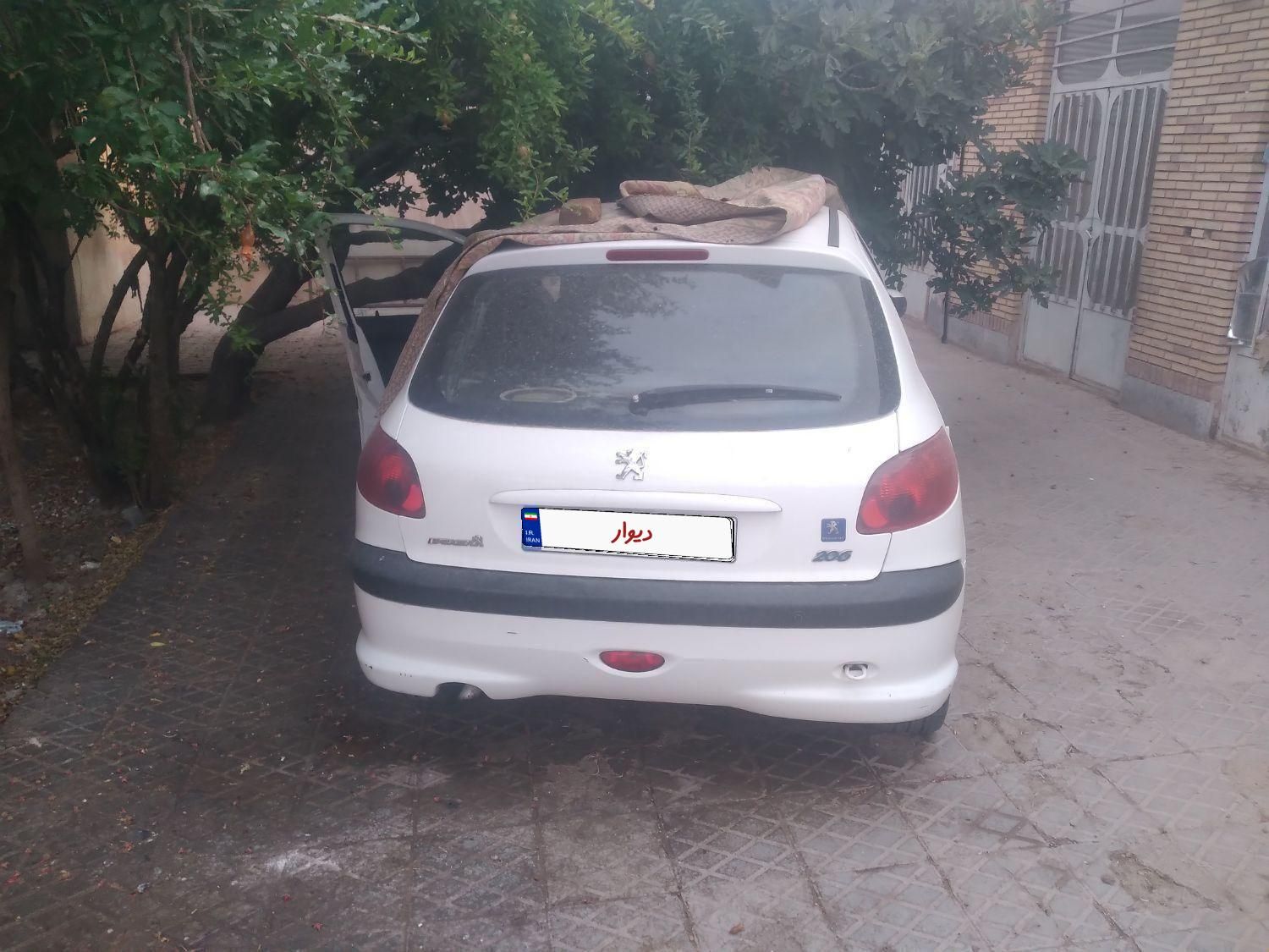 خودرو پژو، 206 آگهی ann_18696373