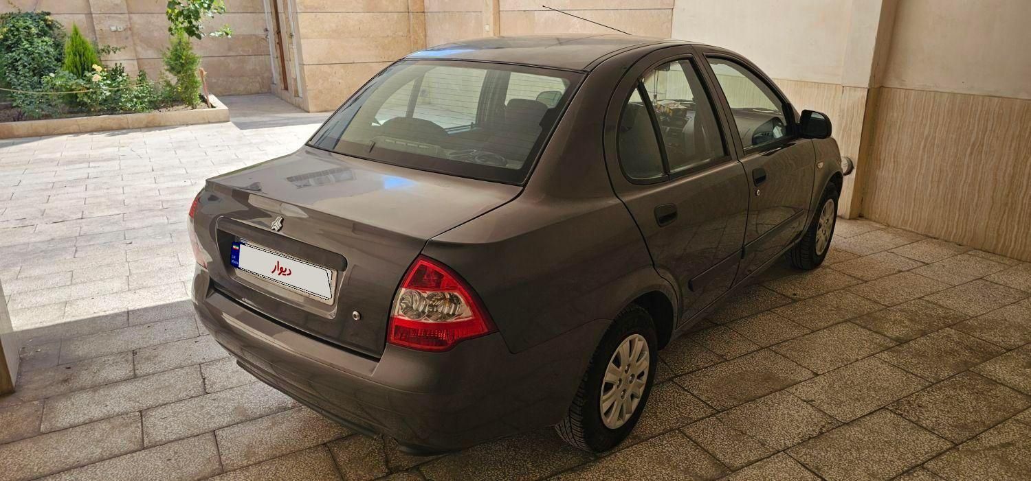 تیبا صندوق دار SX - 1393