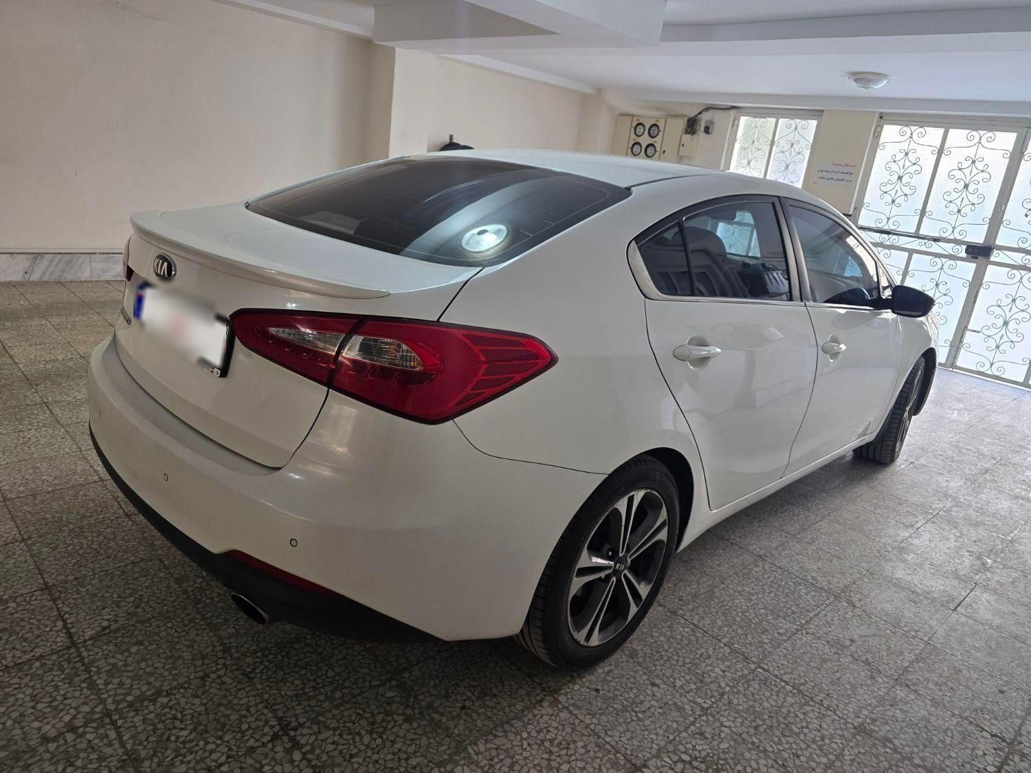 کیا سراتو 2.0 لیتر اتوماتیک GT لاین - 2014