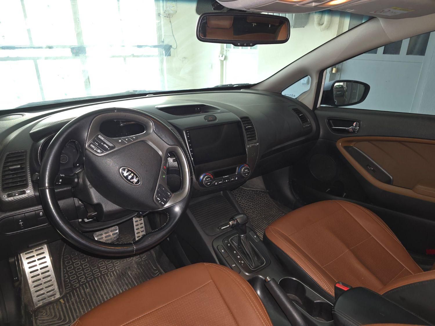 کیا سراتو 2.0 لیتر اتوماتیک GT لاین - 2014
