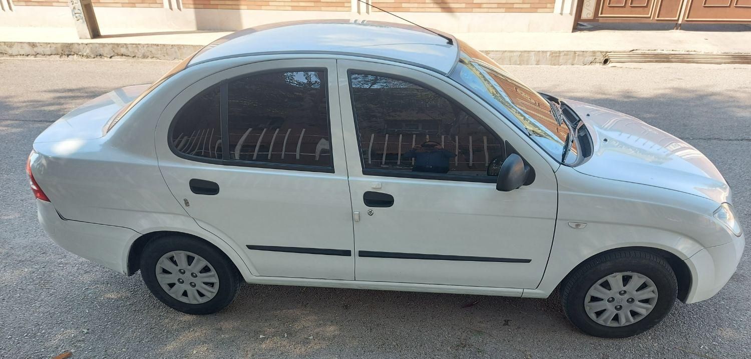 تیبا صندوق دار SX - 1401