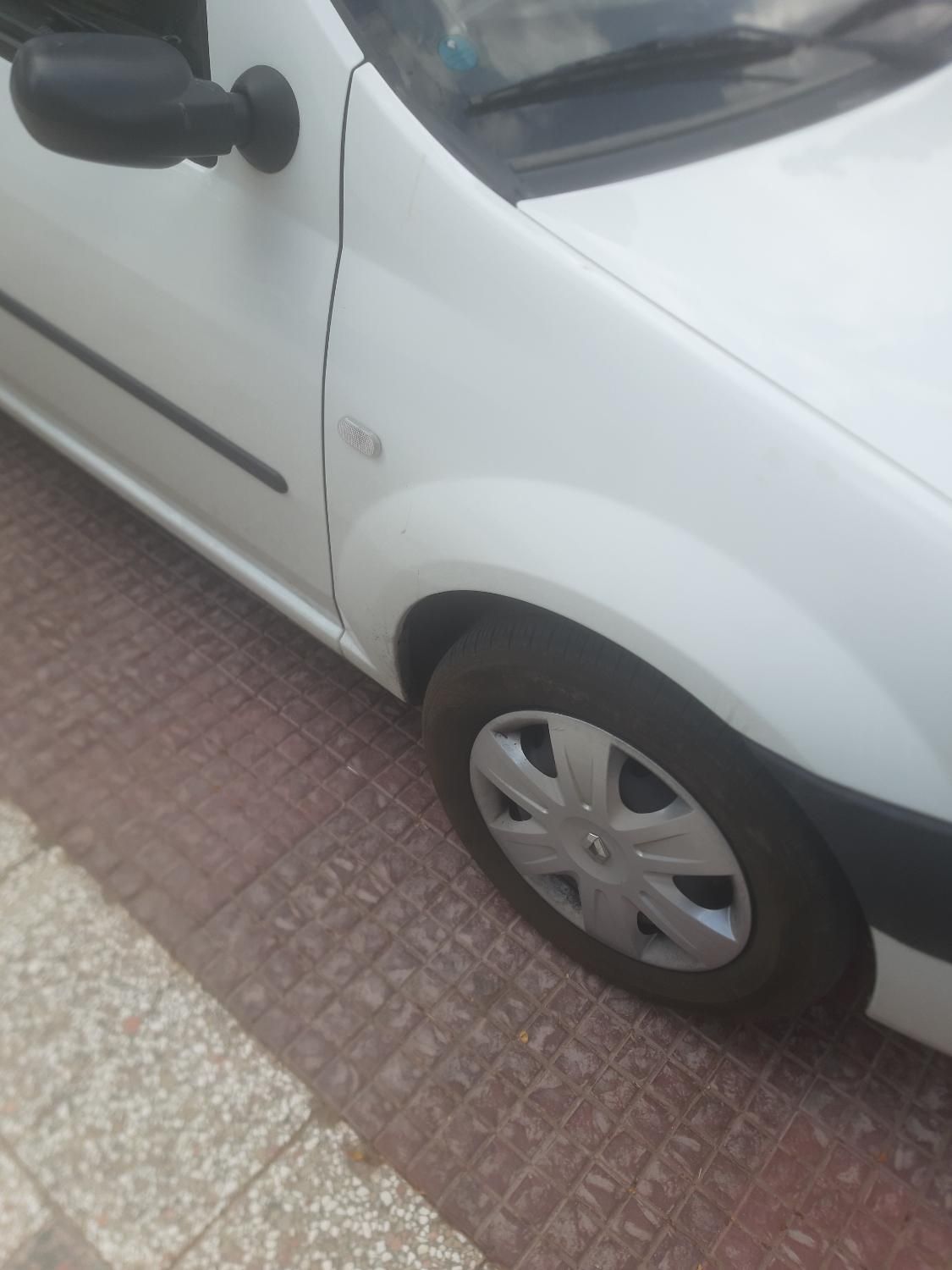 خودرو رنو، تندر 90 آگهی ann_18697347