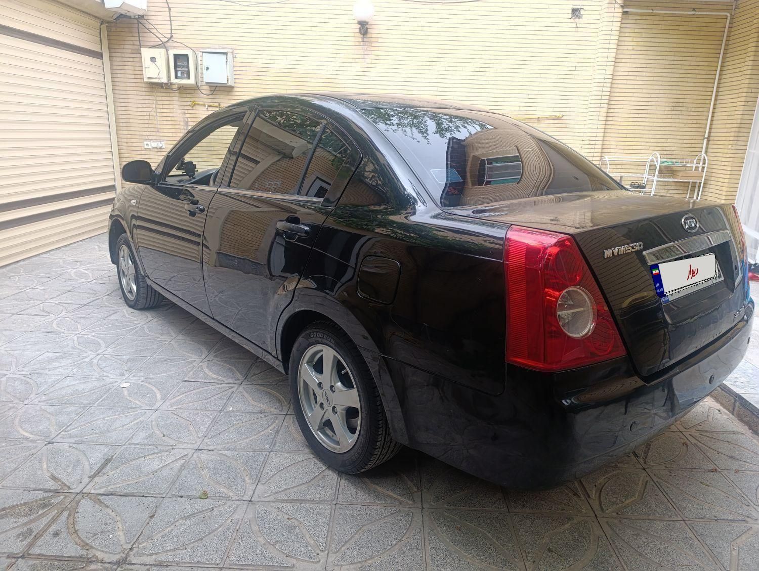 خودرو ام وی ام، 530 آگهی ann_18697475